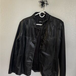 Wilson Women's Classic Black Leather Jacket